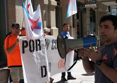 2016 06 21 FolgaConvenioAmbuibericaVigo07.JPG